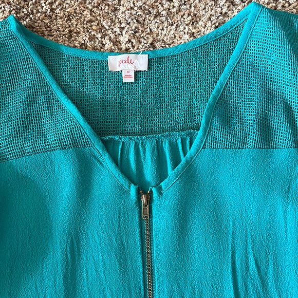 Women’s Tank - Picture 2 of 2